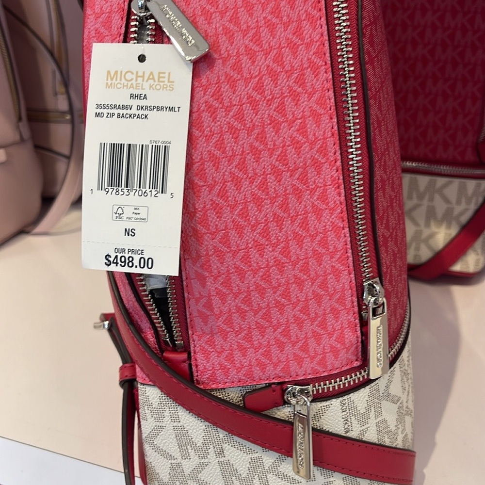 MICHAEL KORS Rhea Medium Zip Color-Block Signature Logo Backpack
DKRSPBRYMLT
NWT - Picture 12 of 16